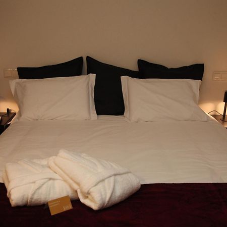 Novabila Guesthouse Vila Real Buitenkant foto