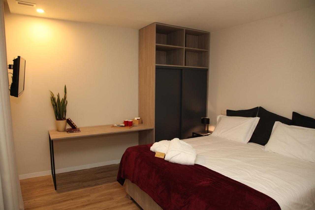 Novabila Guesthouse Vila Real Buitenkant foto