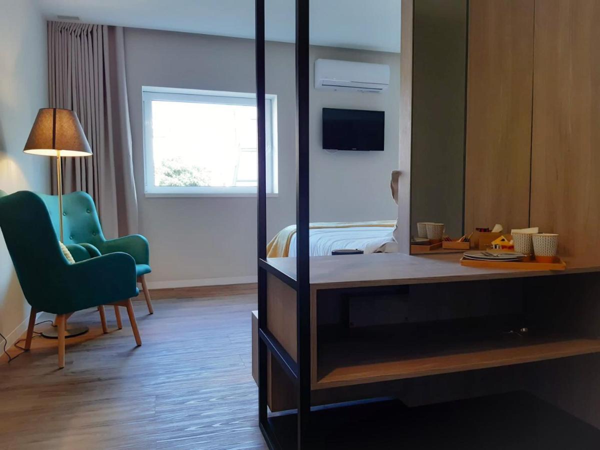 Novabila Guesthouse Vila Real Buitenkant foto